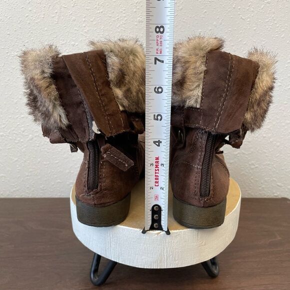 JustFab Faux Leather and Fur Lined Booties Size 8 EUC - Picture 6 of 8